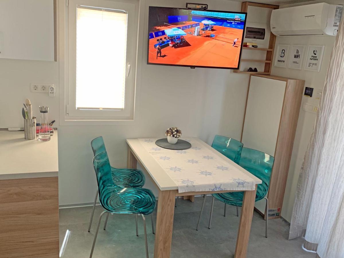 Bonita Houseboat Apartment Portorose Exteriör bild